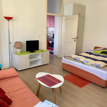 Adi Bulevar Appartement *